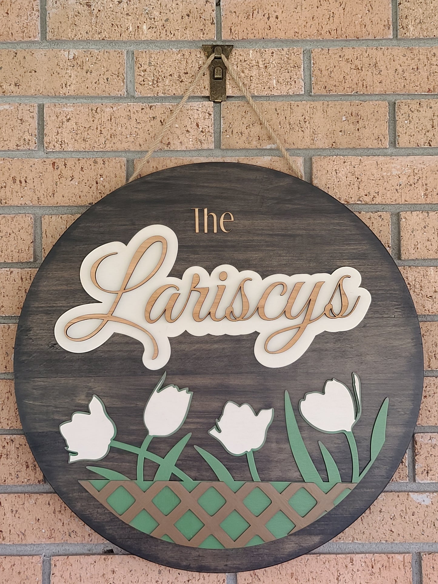 Springtime Family Name Sign